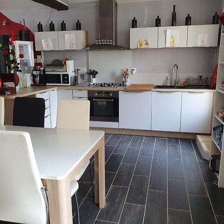 Apartament Chez Sabine Magny-Cours Zewnętrze zdjęcie