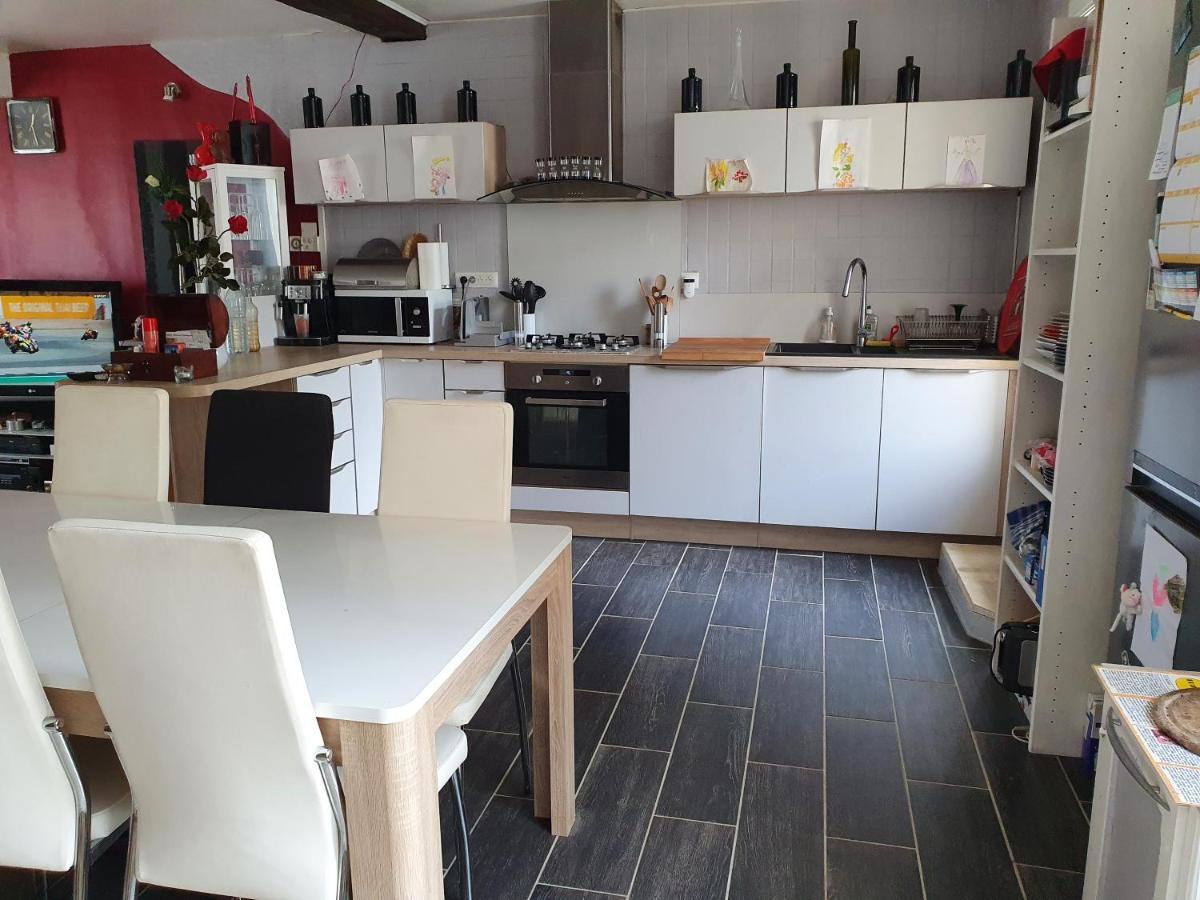 Apartament Chez Sabine Magny-Cours Zewnętrze zdjęcie